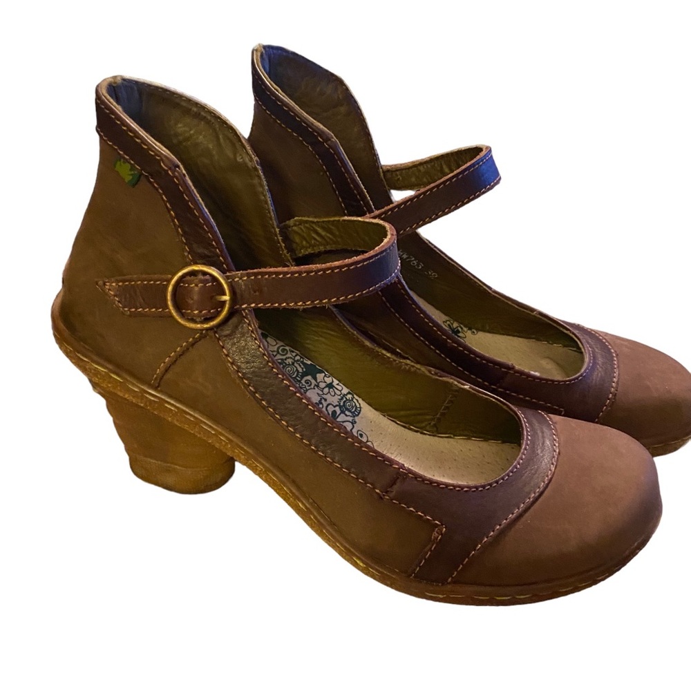 El Naturalista Brown Leather Mary Jane Heels with Ankle Strap